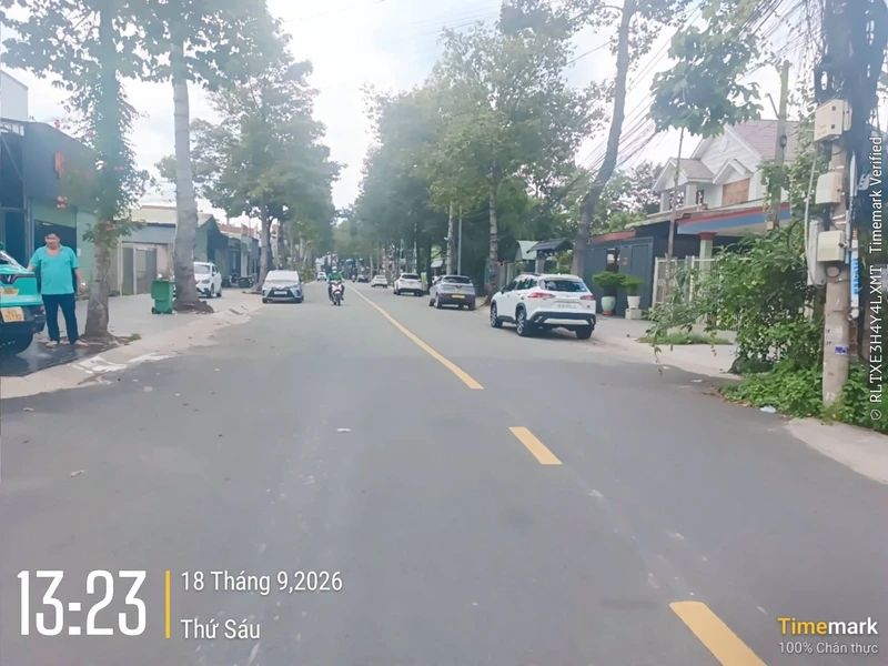 Bán nhà 1 trệt 2 lầu 6x11m, 3 phòng ngủ, giá 3,9 tỷ tại Phú Lợi, Thủ Dầu Một, Bình Dương