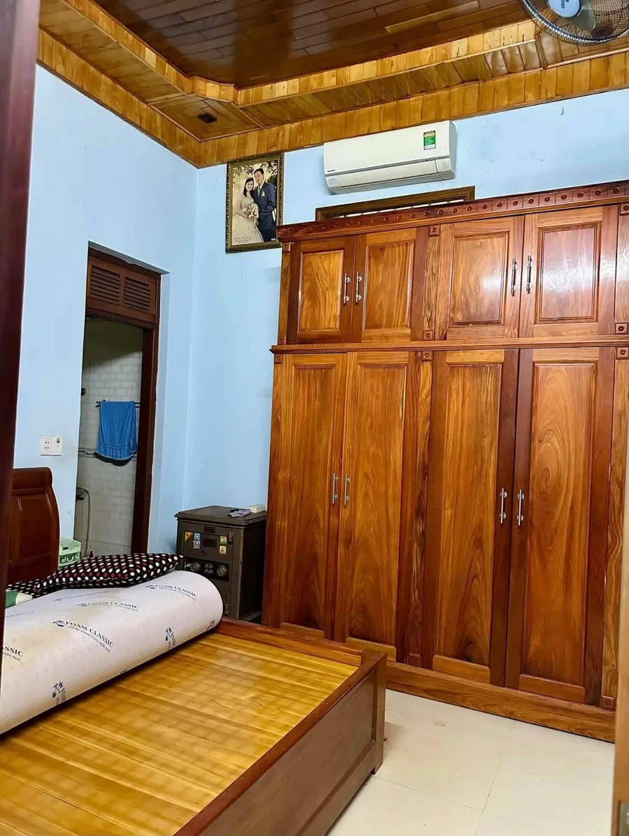 Bán nhà mặt tiền 50m2, 2 phòng ngủ, gần Hồ Vịt, Thủ Đức - Ảnh thu nhỏ 5