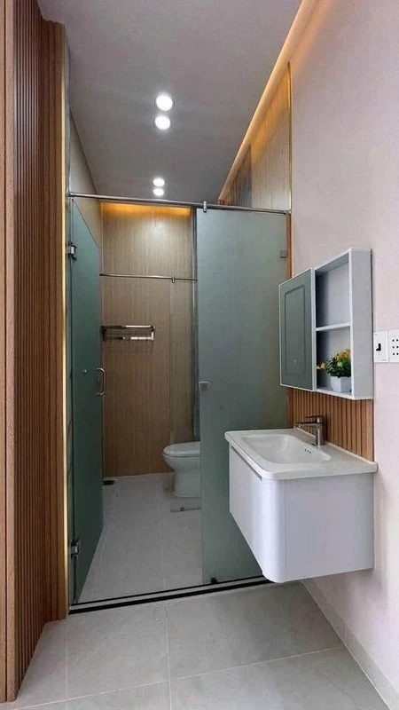 Bán nhà 1 trệt 1 lầu 4x24m, 3 phòng ngủ, giá 1,5 tỷ tại Tân Kim, Cần Giuộc