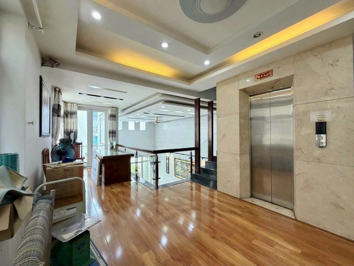 Bán nhà mặt tiền Nguyễn Bỉnh Khiêm 158m2, 5 tầng, thang máy, Bình Thạnh - Ảnh thu nhỏ 3