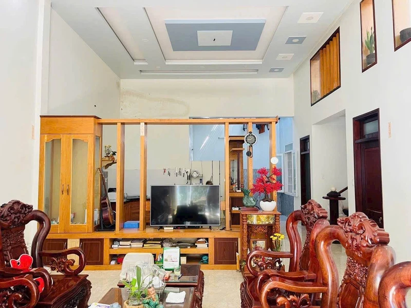 Bán đất nền 15×69m (1035m²) 1 tỷ 100 triệu Trà Vinh kktvanphong