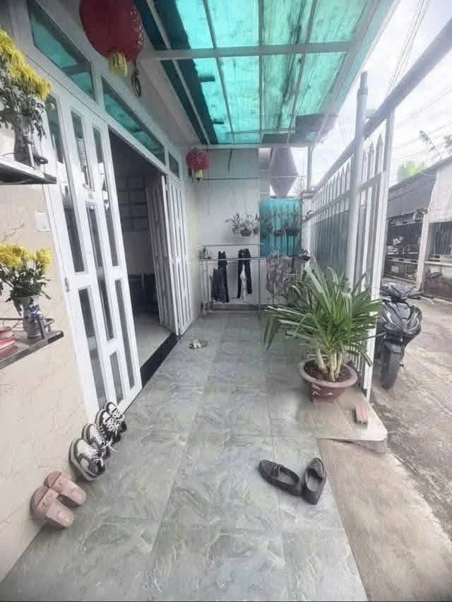 Bán nhà Tân Bình 105m2, 1 phòng ngủ, giá 1 tỷ 4 - Ảnh thu nhỏ 2