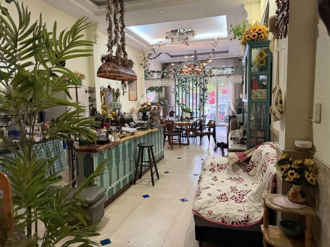 Bán nhà 4 tầng mặt tiền Nguyễn Văn Linh, Đà Nẵng, 106m2, ~20 tỷ - Ảnh thu nhỏ 3