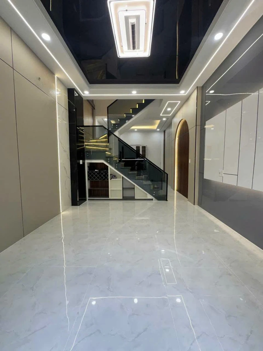 Bán nhà mới 2 tầng hẻm Bùi Tư Toàn, Bình Tân, 40m², 2PN 2WC, giá 4,98 tỷ - Ảnh 1