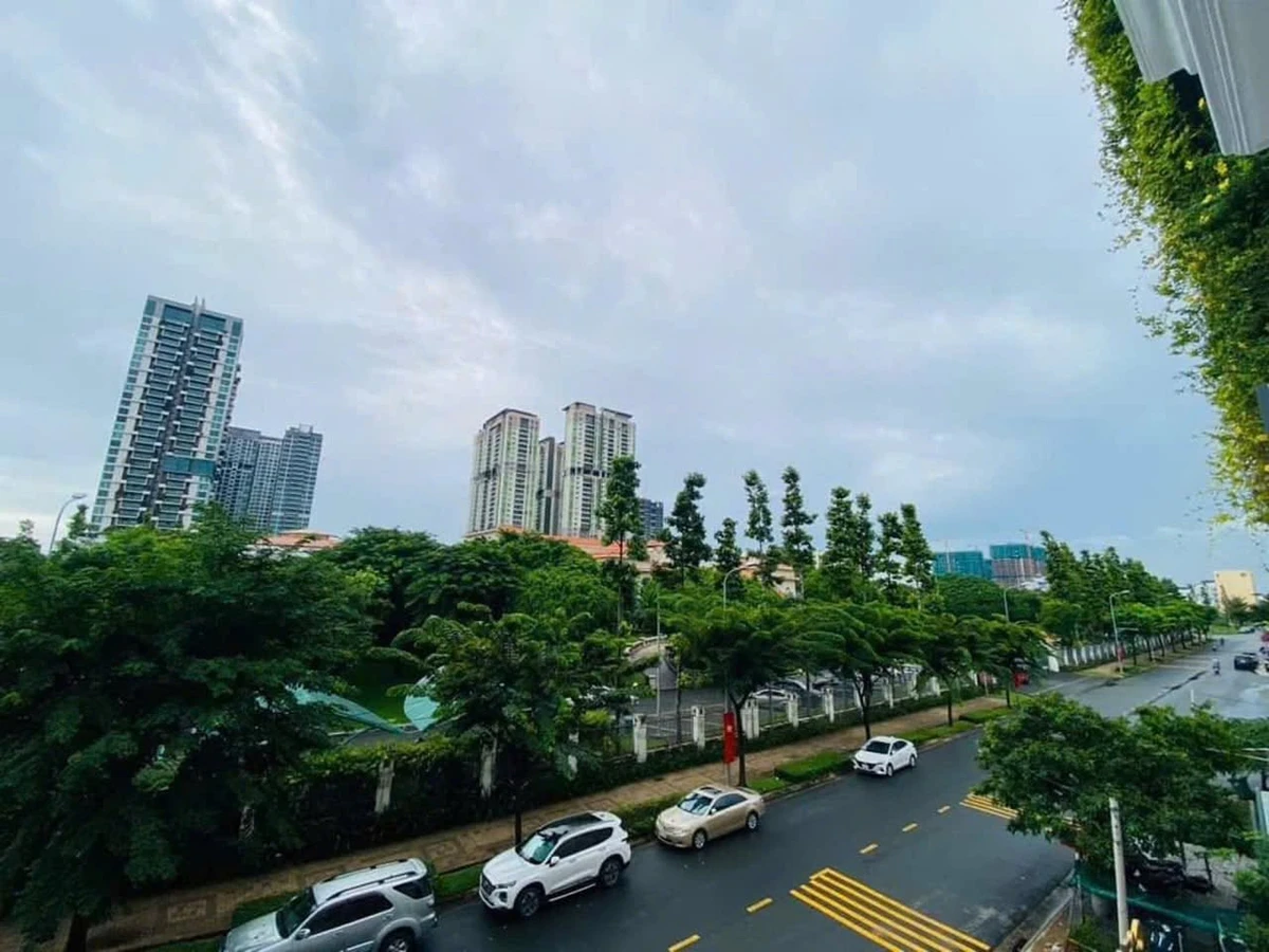 Bán tòa nhà 8x20m, 888m², dòng tiền 125 triệu/tháng, Thủ Đức 80 tỷ - Ảnh thu nhỏ 4
