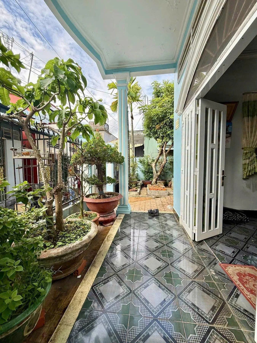 Bán nhà hẻm 113 Chu Văn An Rạch Giá, 112m², 2 phòng ngủ, 1 tỷ 680 triệu - Ảnh thu nhỏ 2