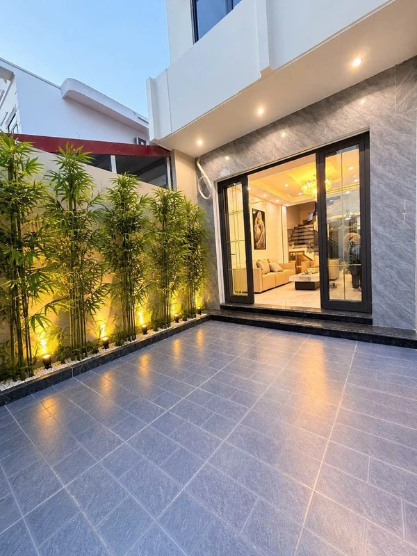 Bán nhà phố Chợ Hàng 70m² 4 tầng 5 tỷ 560 triệu