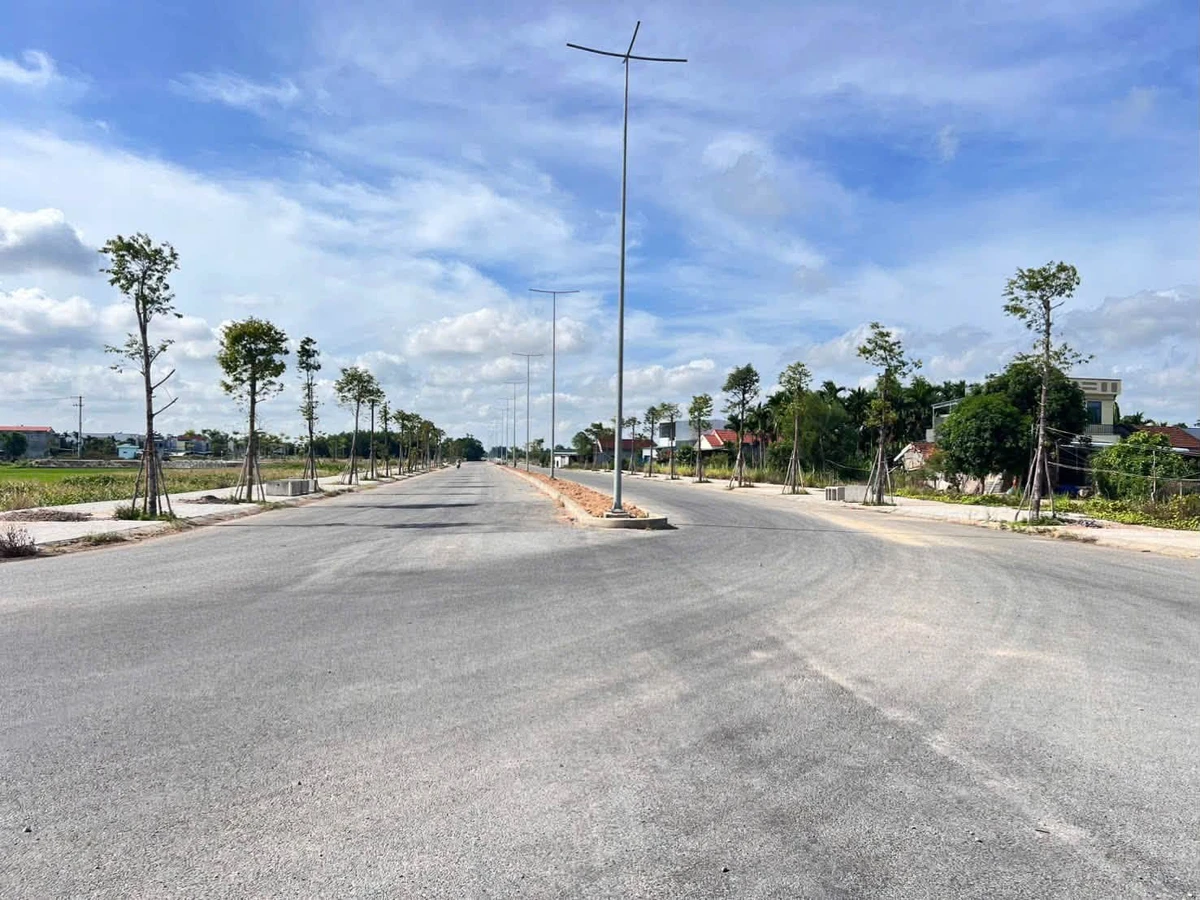 Bán đất mặt tiền Thạch Bích 495m² Quảng Ngãi - Ảnh thu nhỏ 3