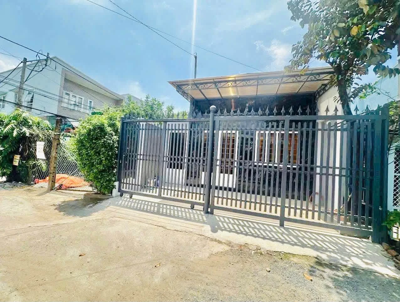 Bán nhà cấp 4 Biên Hoà 90m2, 2 PN, 3 tỷ 550 triệu - Ảnh 1
