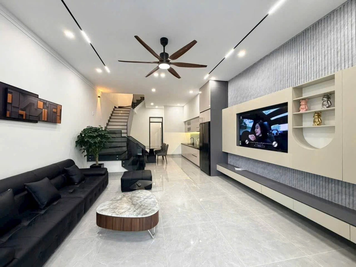 Bán nhà hẻm Mai Thị Lự 100m² 3 phòng 3,85 tỷ - Ảnh thu nhỏ 4