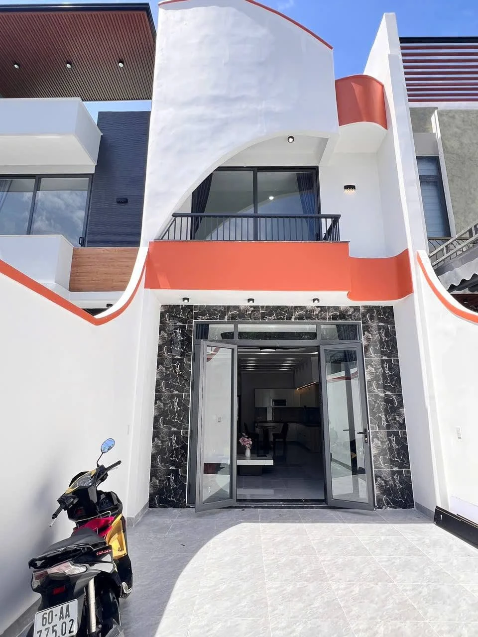 Nhà lầu bán 2.95 tỷ, 3 phòng ngủ, 112m² Trảng Dài - Ảnh 1