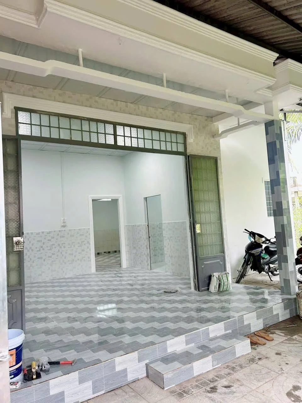 Bán nhà phố 109m² Phú Khương, 2 phòng ngủ, 790 triệu - Ảnh 1