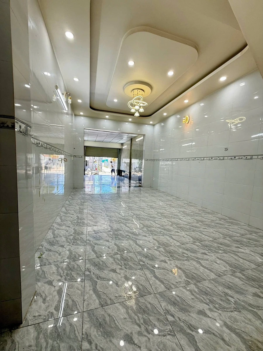 Bán nhà mặt tiền 252 Quang Trung, Rạch Giá, 90m², 2 PN - Ảnh thu nhỏ 4
