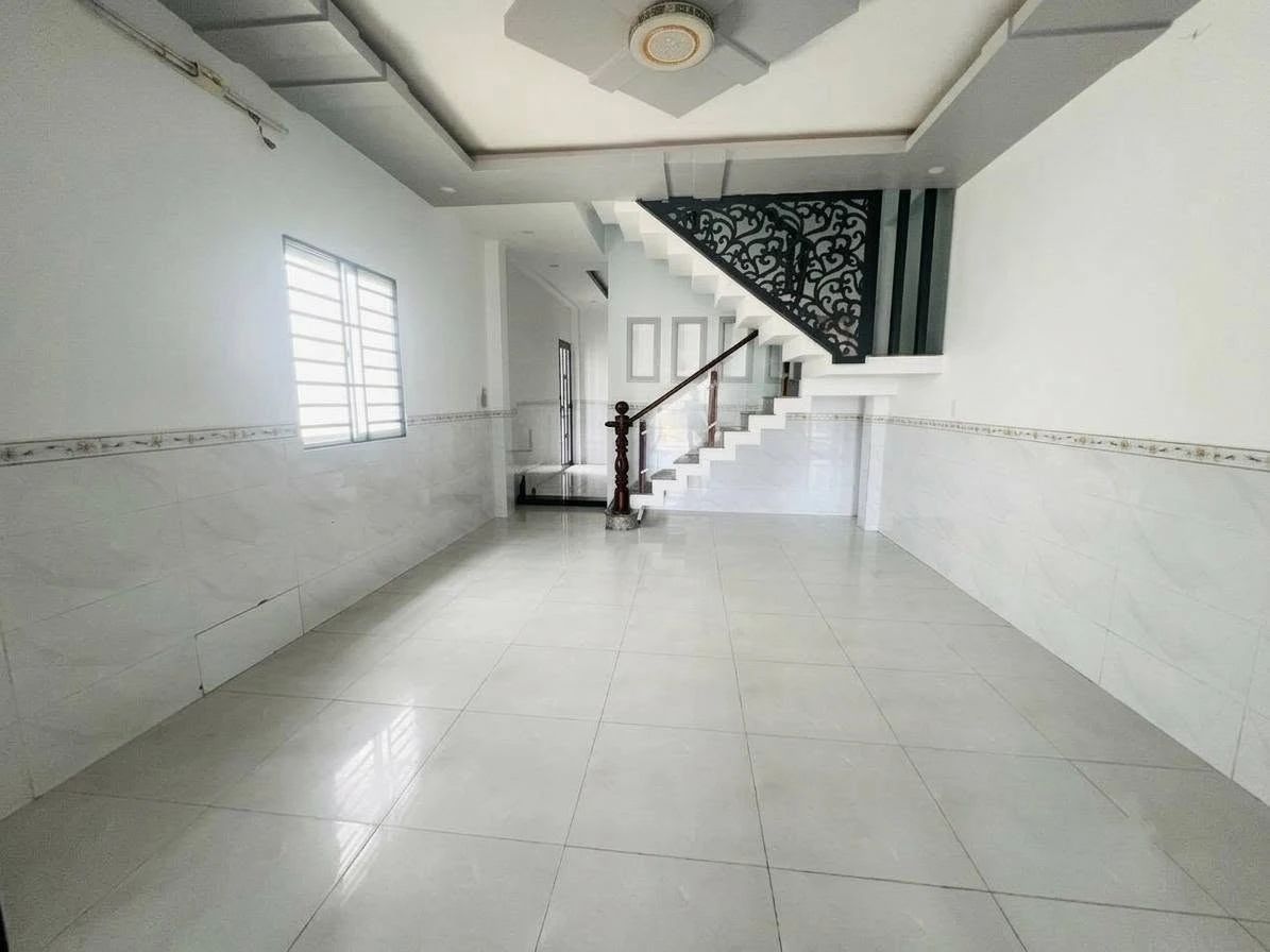 Bán nhà mặt tiền 105m² Phường 15 Quận 8 - Ảnh 1