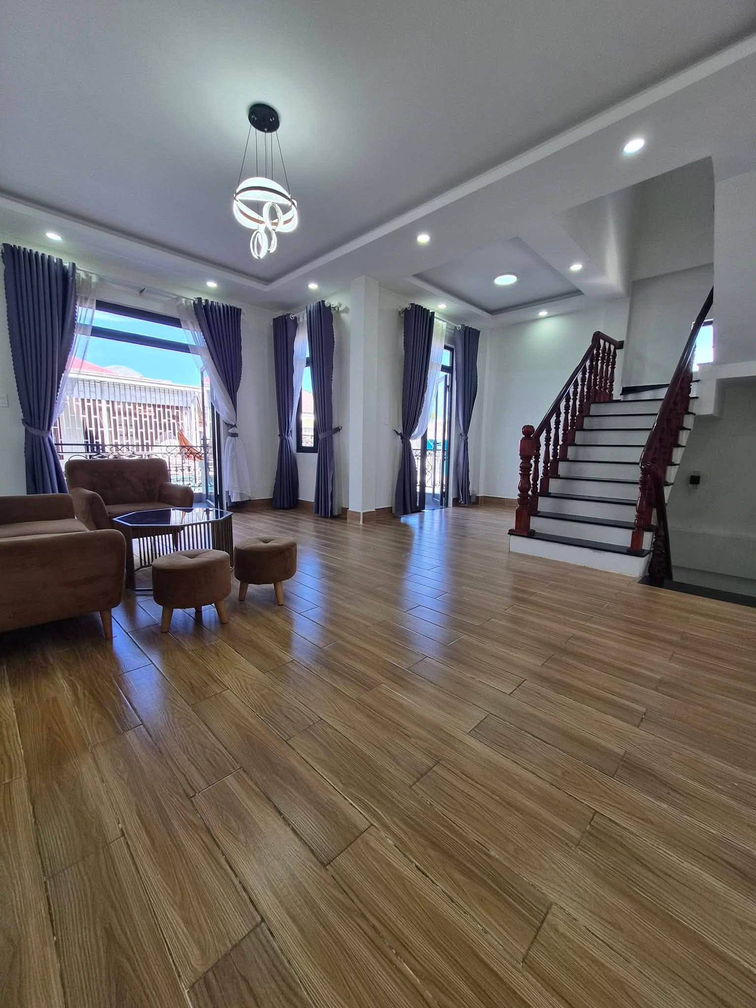 Bán nhà 5PN 125m² đất Lữ Gia Đà Lạt 7,5 tỷ - Ảnh thu nhỏ 3