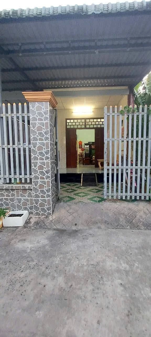 Bán nhà hẻm Tân An Long An 4x24.6m 2PN 1.55 tỷ - Ảnh 1