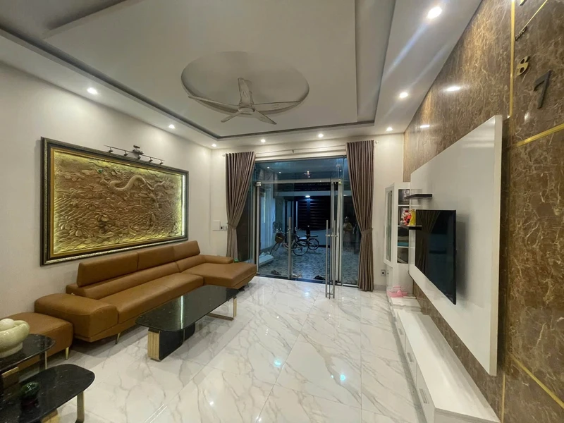 Bán nhà 3 tầng 100m2 mặt tiền đường Hoà An, Đà Nẵng