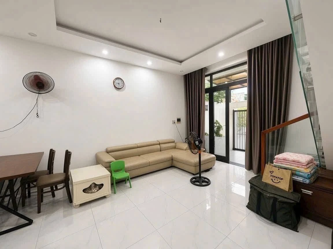 Bán nhà 2 tầng 76m2 3PN 2WC Huế 2.4 tỷ - Ảnh 1
