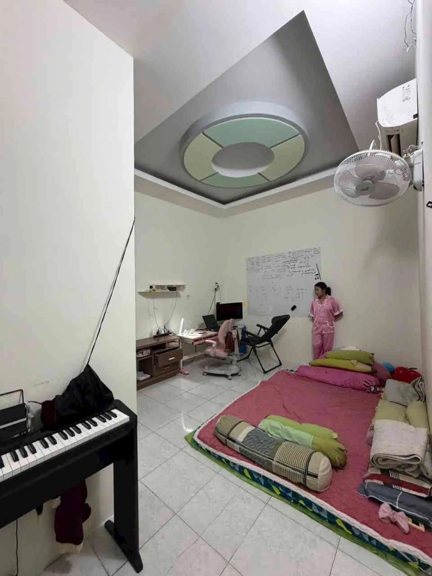Bán nhà 2 tầng 5x13m, 4 phòng ngủ gần Quang Trung, Emart Phan Huy Ích, Gò Vấp - Ảnh 1