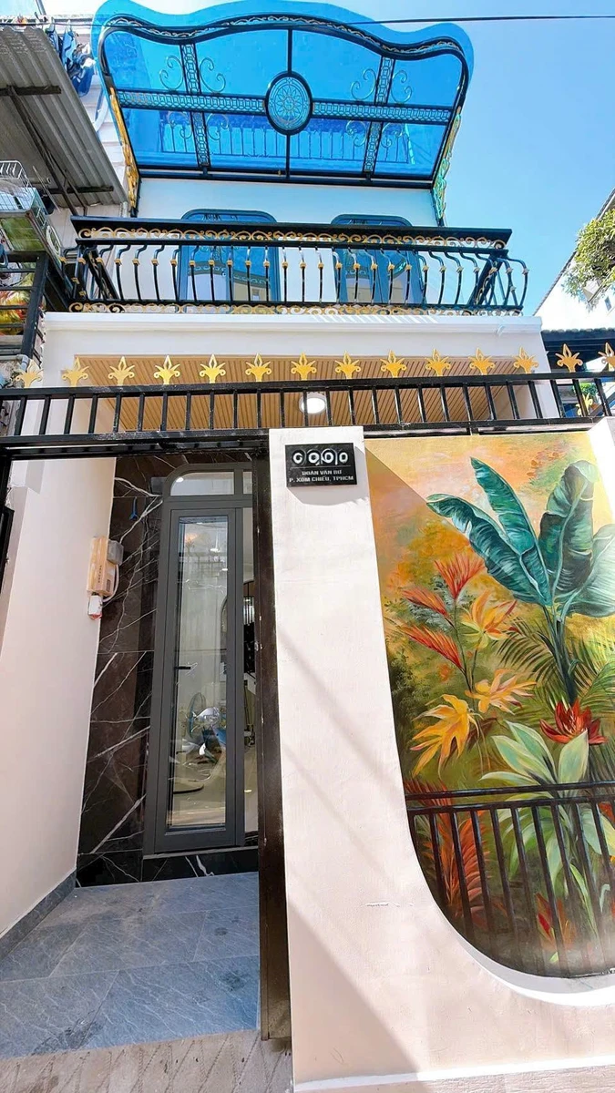 Bán nhà 3 phòng ngủ 65.8m² Đoàn Văn Bơ Quận 4 - Ảnh 1