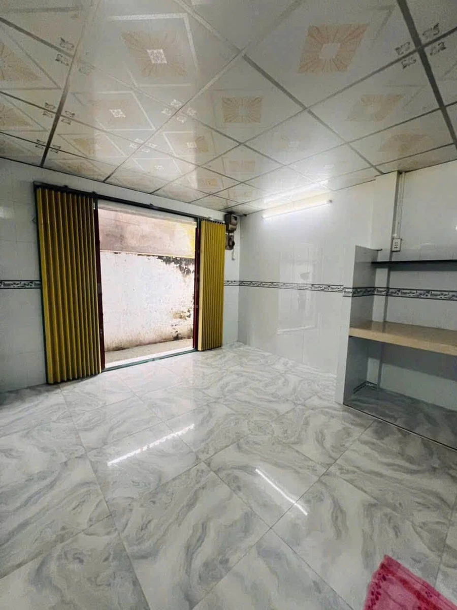 Bán nhà trung tâm chợ Phường 2, Tân An, Long An, 3.6x5m, 1 trệt 1 lửng, giá 690 triệu - Ảnh thu nhỏ 3