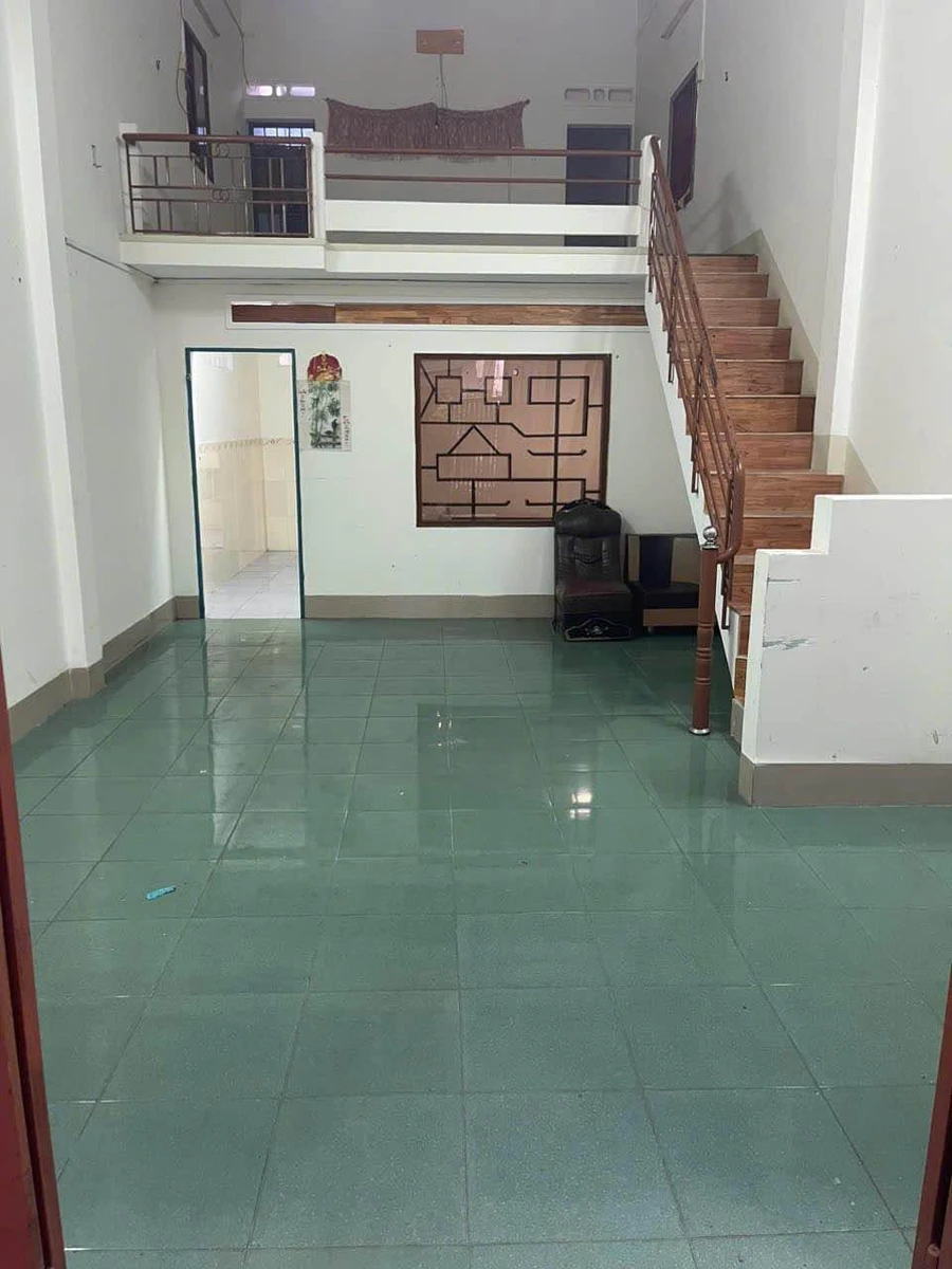 Bán nhà mặt tiền 65m² 2PN Thị Nại Quy Nhơn - Ảnh 1