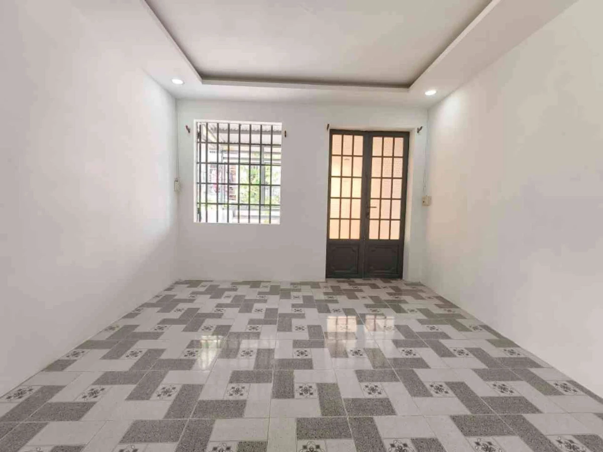 Bán nhà 2 tầng 3,7x11m đường Lê Đức Thọ, Gò Vấp, xe hơi đỗ cửa, giá hơn 4 tỷ - Ảnh thu nhỏ 4
