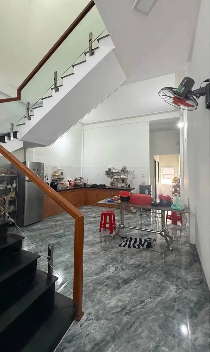 Bán nhà mặt tiền kinh doanh Hùng Vương 104m2, 2 tầng 3PN, 4,9 tỷ - Ảnh thu nhỏ 2