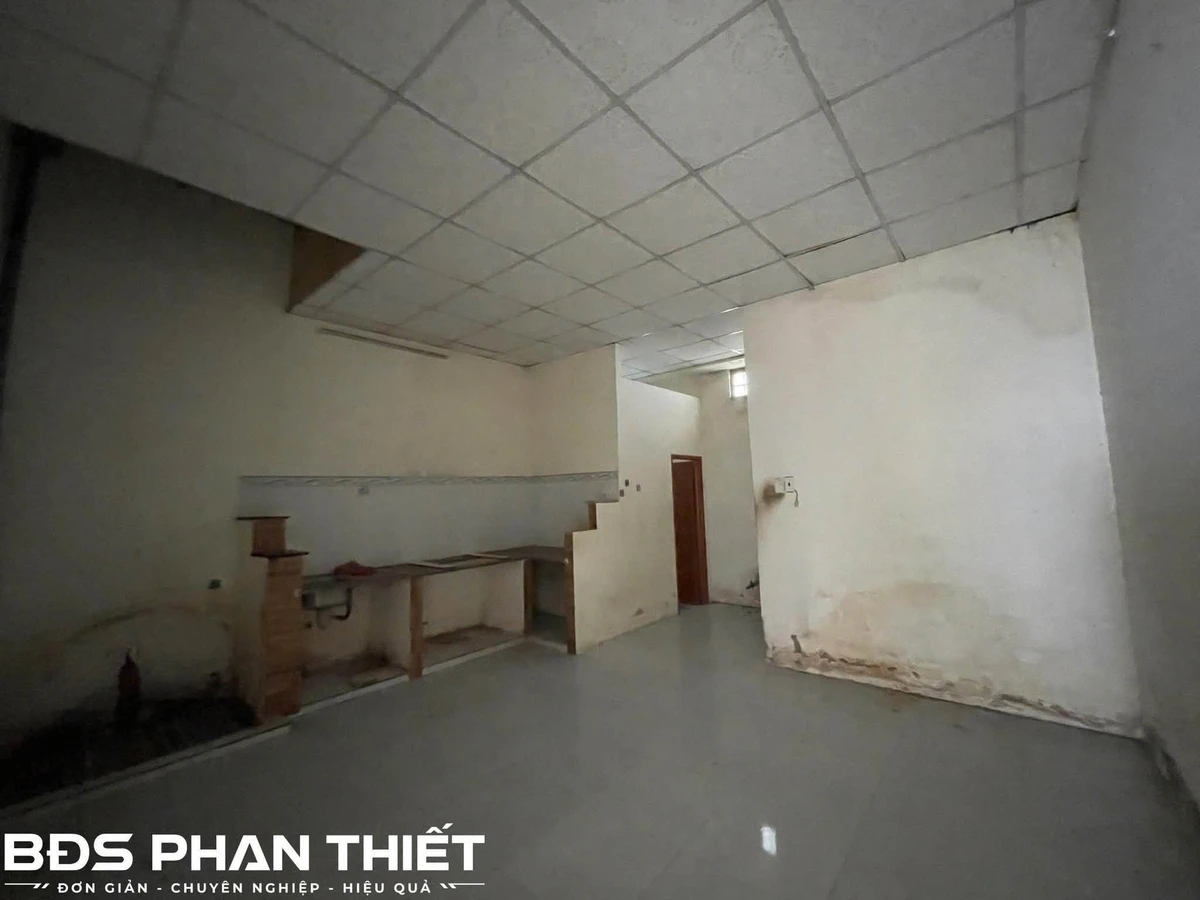 Bán nhà cấp 4 100m² Phong Nẫm, Phan Thiết 1 tỷ 550 triệu - Ảnh thu nhỏ 5