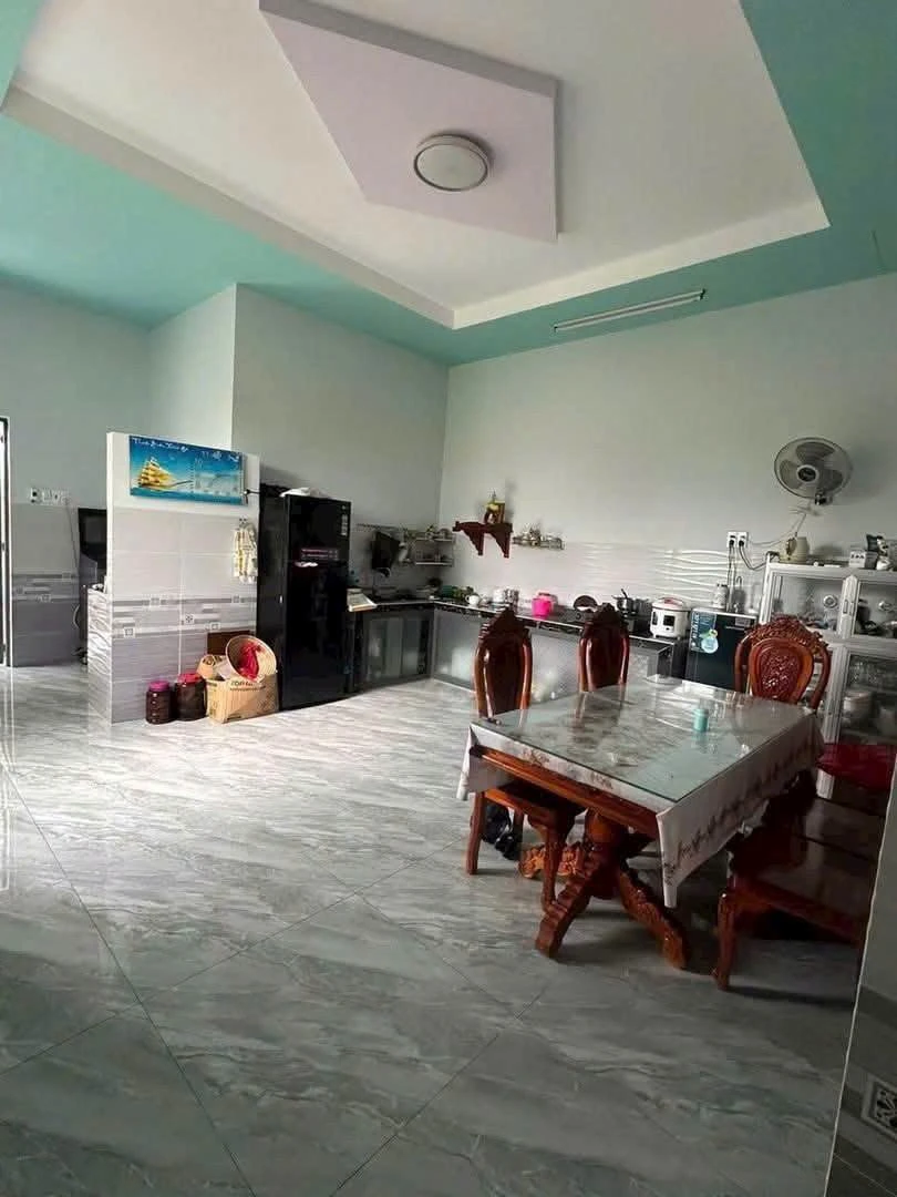 Bán nhà 3PN, 155m² Rạch Giá, Kiên Giang, 1.29 tỷ - Ảnh thu nhỏ 3