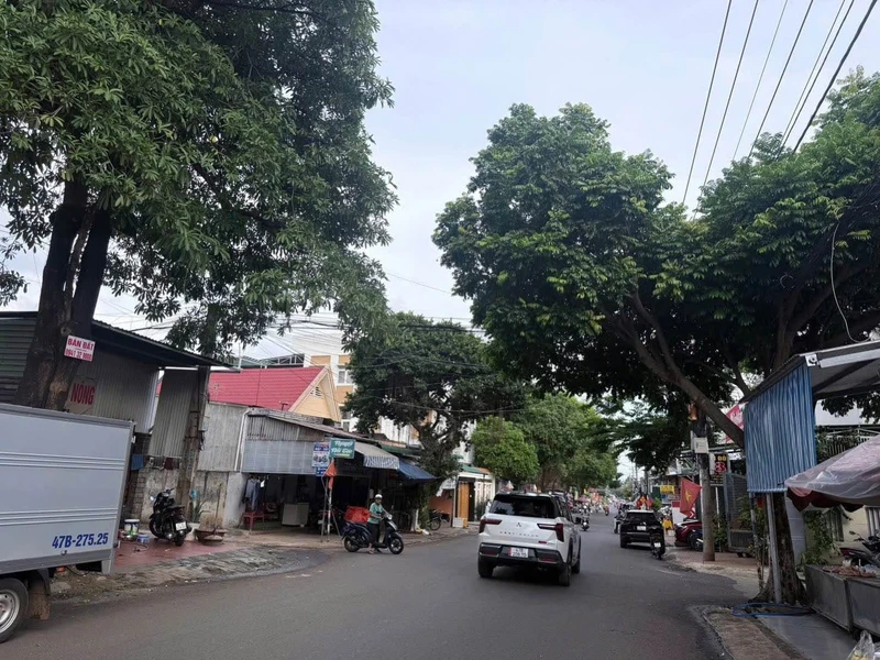 Bán đất mặt tiền đường Ama Jhao, P. Tân Lập, Buôn Ma Thuột, 5x21m giá 6,5 tỷ