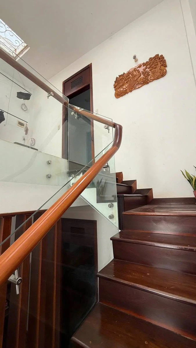 Bán nhà phố Buôn Ma Thuột 4 phòng ngủ 100m² giá 5,8 tỷ - Ảnh thu nhỏ 4