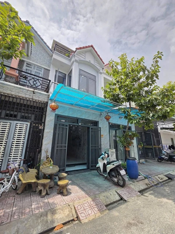Bán nhà lầu trệt 3PN 60m² KDC Phú Hồng Thịnh, Thuận An