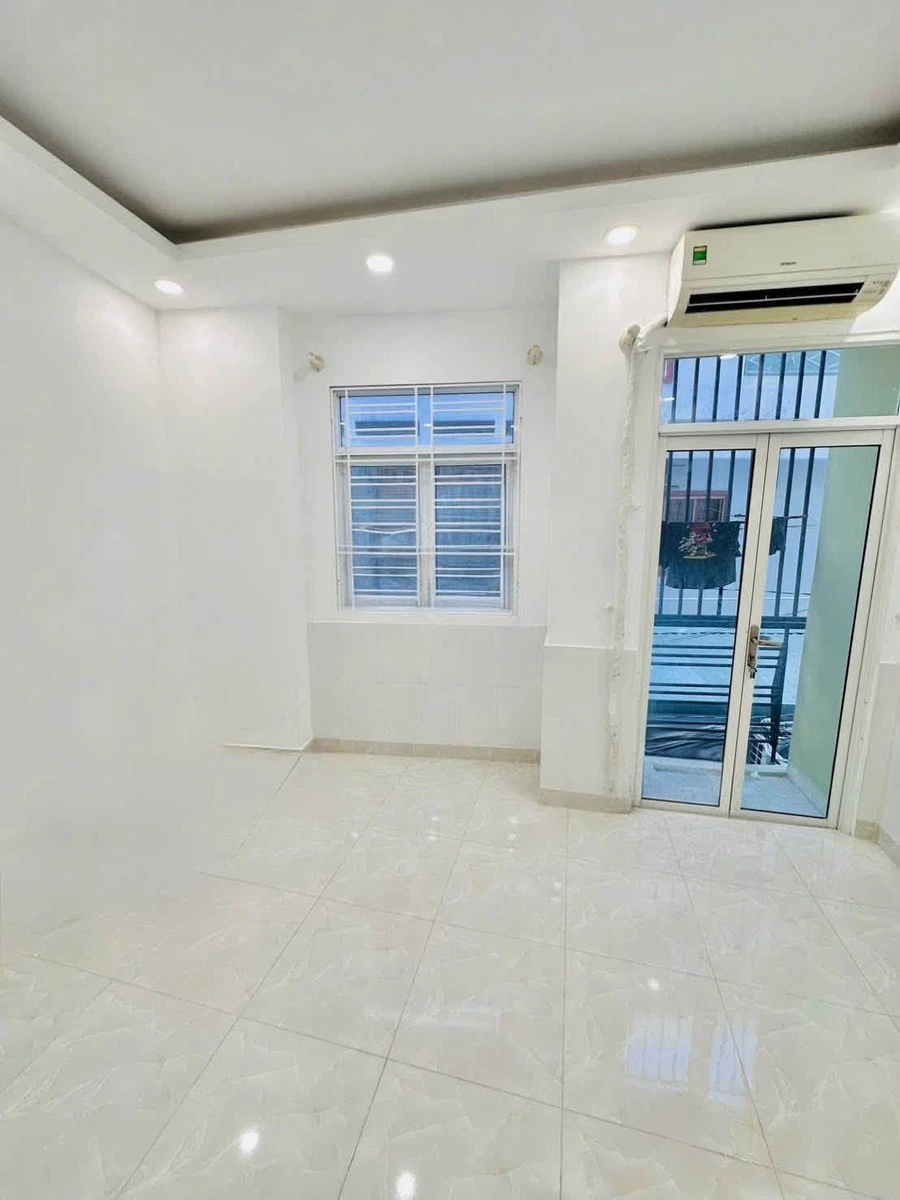 Bán nhà 4 tầng 22.6m2 gần mặt tiền Tôn Đản, Phường 4, Quận 4, giá 4.25 tỷ - Ảnh thu nhỏ 3