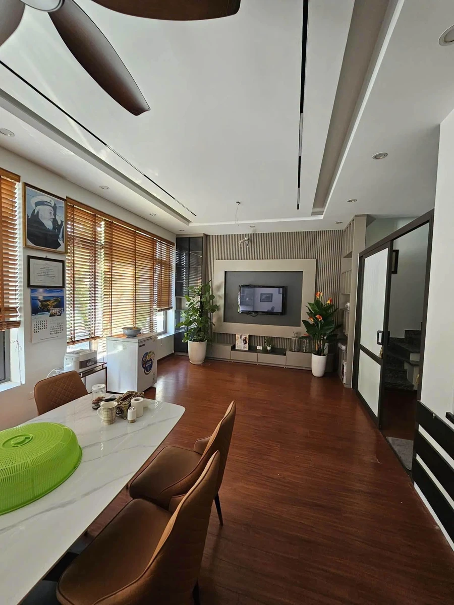 Nhà bán 4 tầng 4 phòng ngủ 60m2 gần cây xăng Cao Thắng - Ảnh thu nhỏ 2