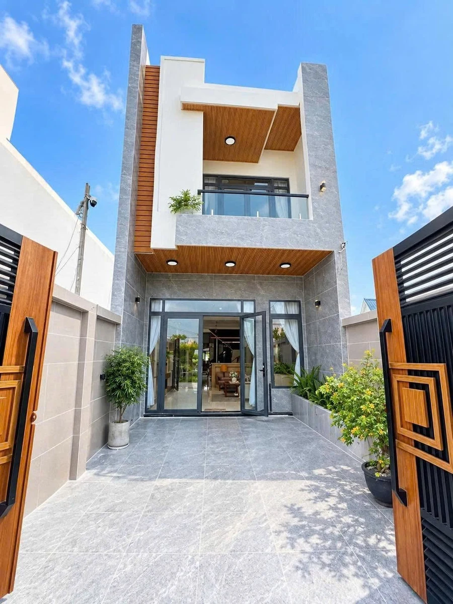 Bán nhà lầu 3 phòng ngủ 100m² Huỳnh Văn Nghệ 400 triệu - Ảnh 1