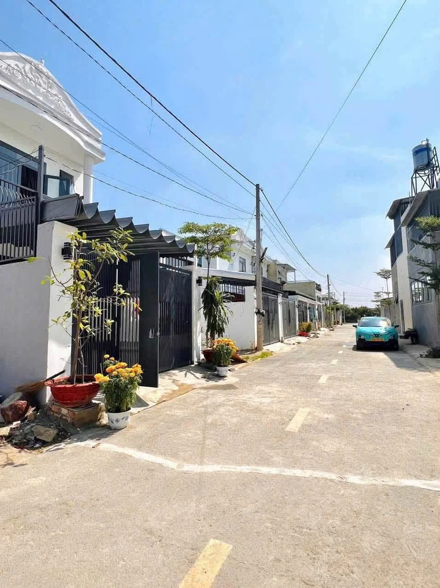 Bán biệt thự song sinh 7x15m, 3PN, gần trạm thu phí Bửu Long, Biên Hòa, giá 1,85 tỷ - Ảnh thu nhỏ 2