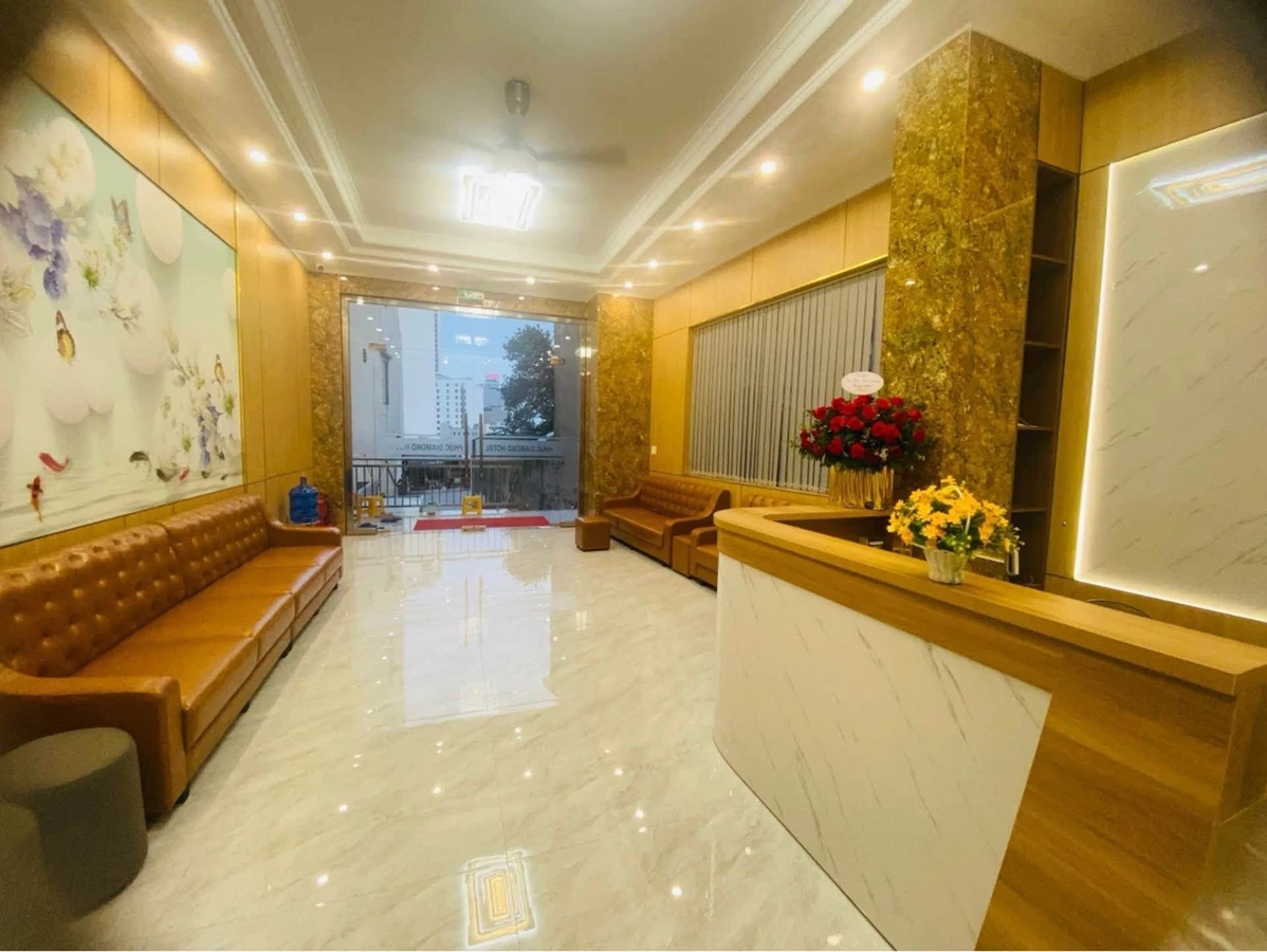 Bán khách sạn 8 tầng, 36 phòng, 284m² tại Bãi Cháy, Hạ Long - Ảnh thu nhỏ 2
