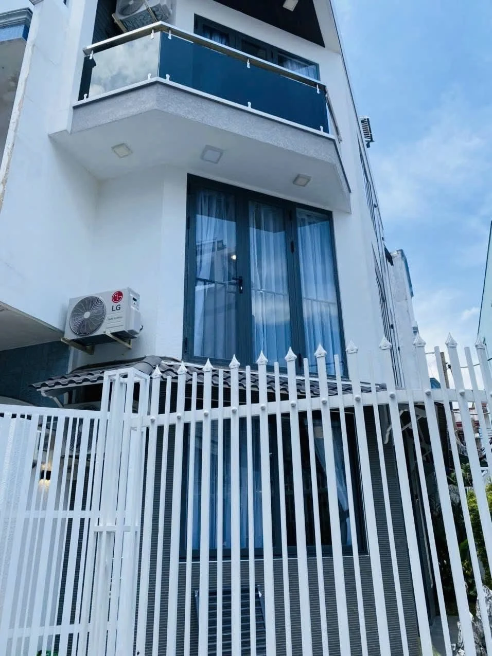 Bán nhà 4 tầng 40m² 2PN 3WC Lê Đại Hành Quận 11 giá 6,2 tỷ - Ảnh 1