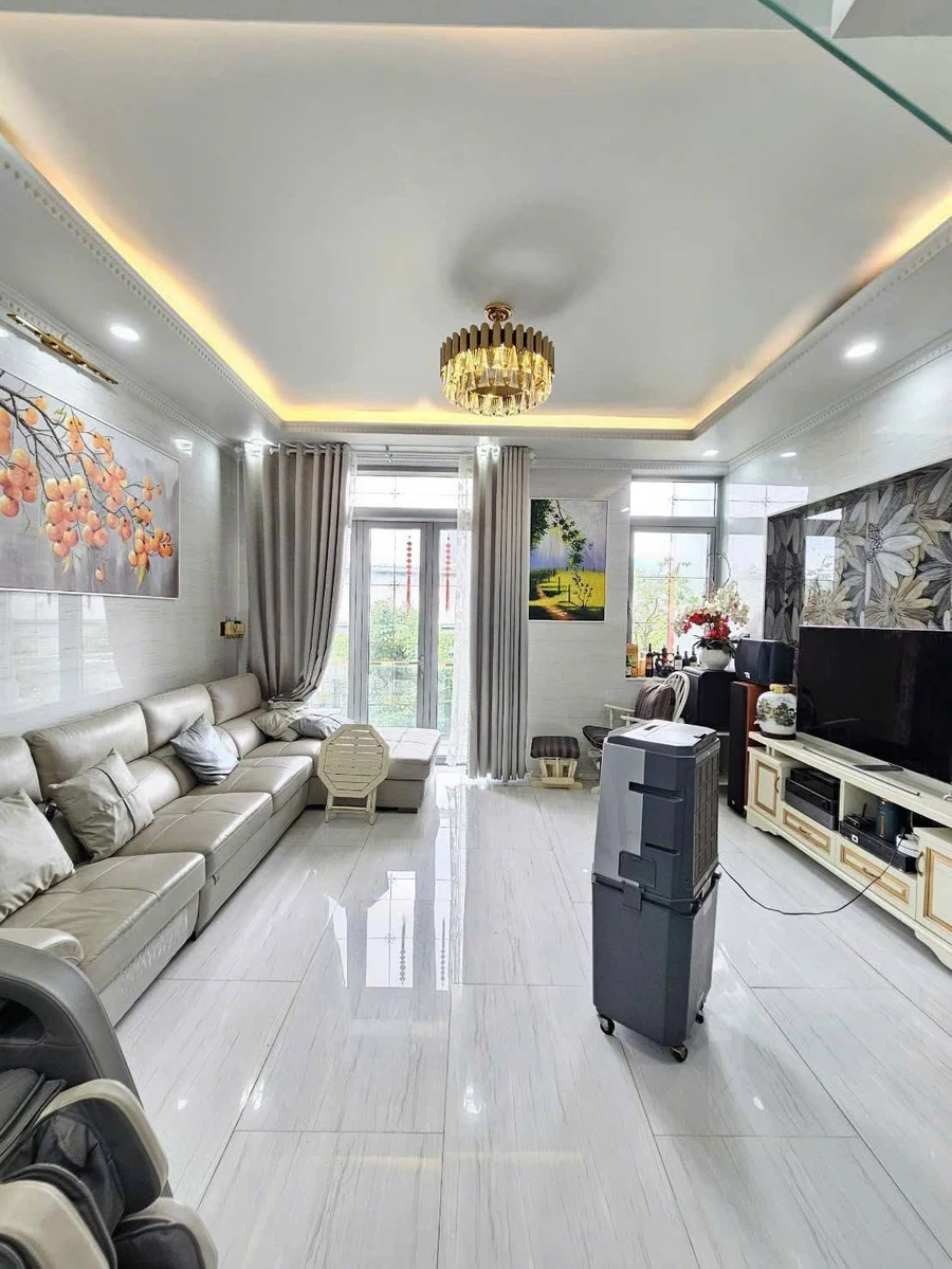 Bán nhà 1 trệt 2 lầu MT Thông Kinh Doanh 107.5m² Thuận An - Ảnh thu nhỏ 4