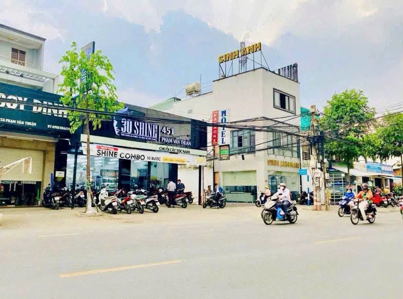 Bán lô đất mặt tiền 200m2 đường Phạm Văn Thuận, phường Tam Hiệp, Biên Hòa giá 12,8 tỷ