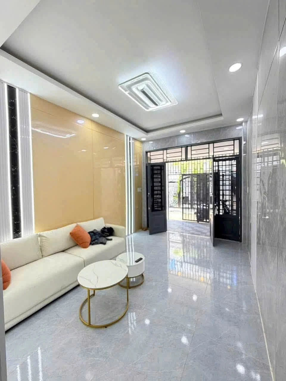 Bán nhà Hóc Môn 2 phòng 56m² 2 tỷ 650 triệu - Ảnh 1