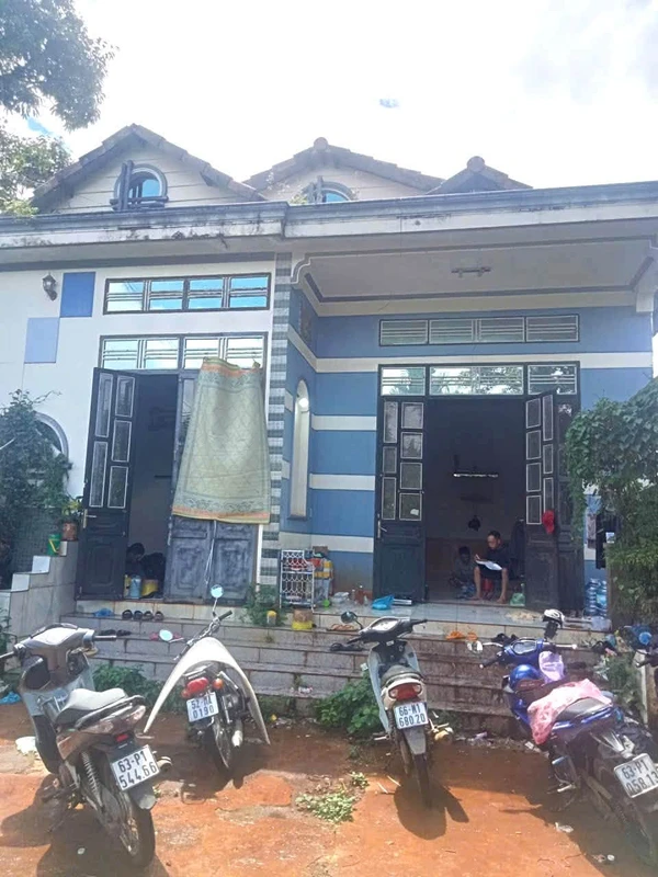 Bán nhanh nhà mái Thái 200m², 4PN gần Quốc lộ 26, Hoà Đông