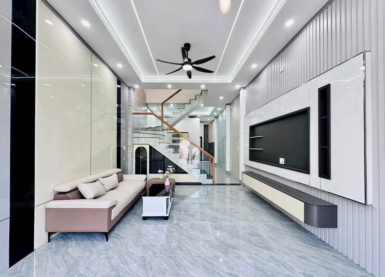 Bán nhà lầu 3 phòng ngủ 145m2 Trảng Dài - Ảnh 1