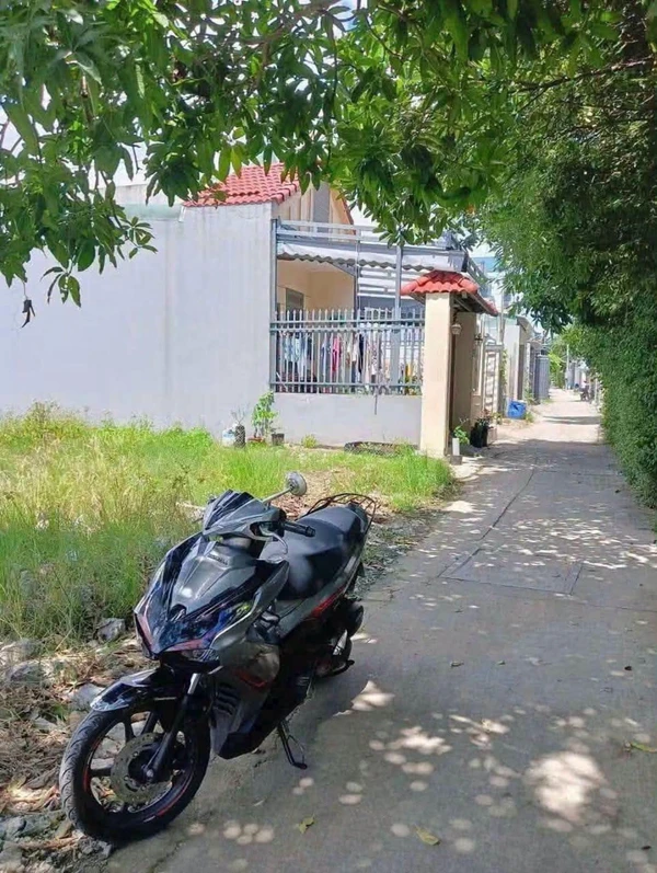 Bán đất mặt tiền Hưng Định 22 Thuận An 100m² giá 2.5 tỷ