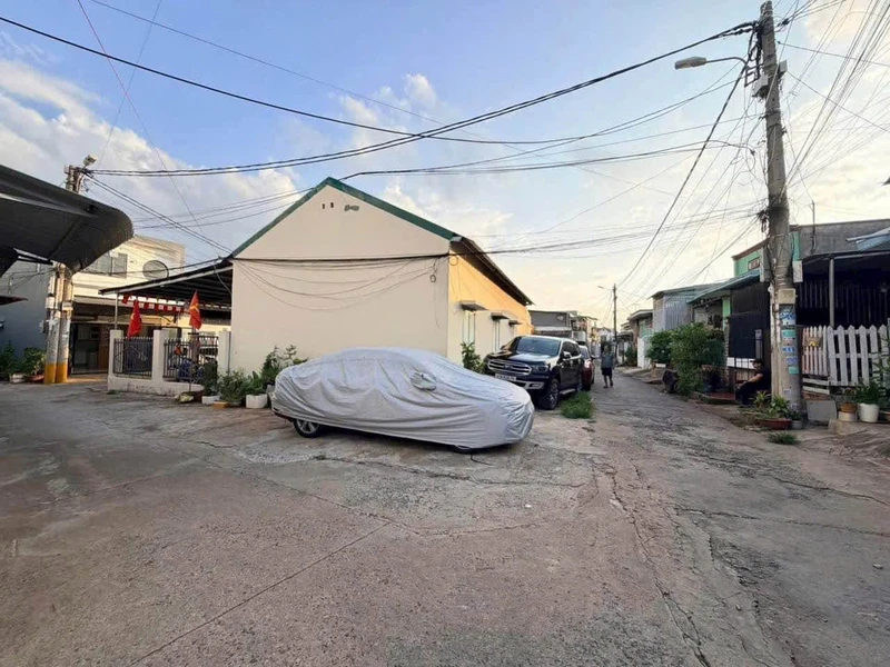 Bán nhà 1 mê 3 phòng ngủ hẻm 17 Nguyễn Viết Xuân, Tân Thành, Buôn Ma Thuột, Đắk Lắk