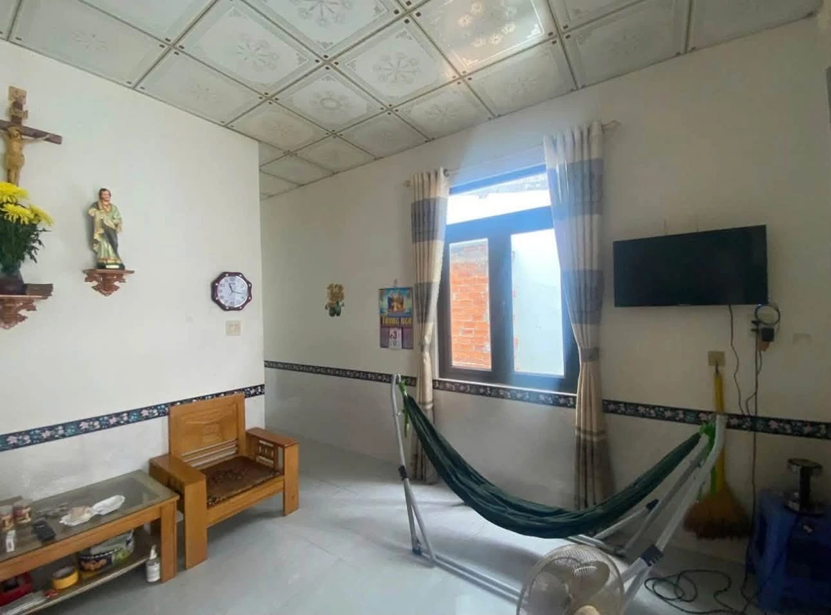 Bán nhà cấp 4 với 74m² giá 1,1 tỷ Quận 12 - Ảnh thu nhỏ 3