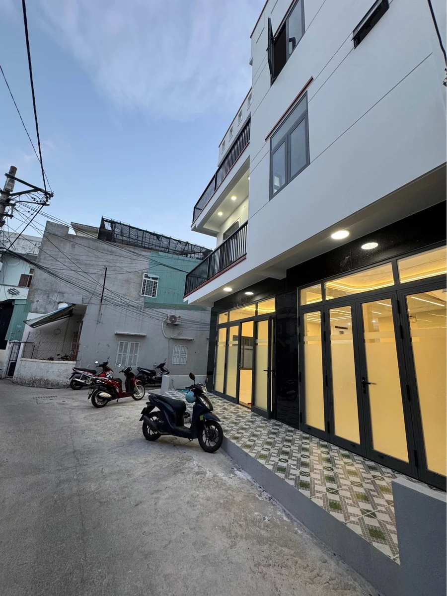 Bán nhà 3 tầng 3PN 62m2 Quy Nhơn 4,3 tỷ - Ảnh thu nhỏ 2