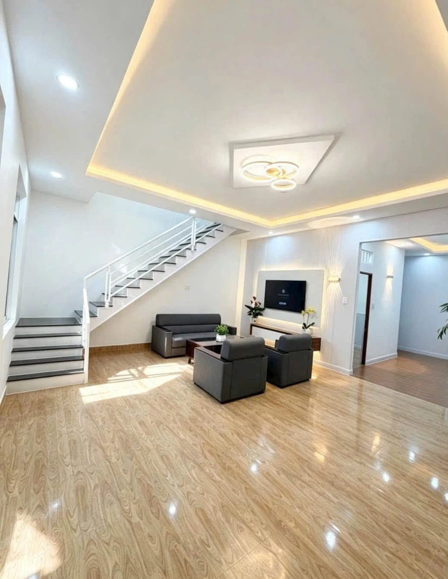 Bán nhà phố 5PN, 90m², Đà Lạt - 2 tỷ 720 - Ảnh thu nhỏ 3