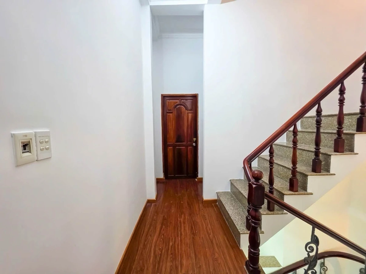 Bán nhà 3 tầng 56m² 4PN đường Nguyễn Văn Quỳ, Quận 7, giá 6,7 tỷ - Ảnh thu nhỏ 5
